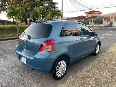 Toyota Yaris - Image 3
