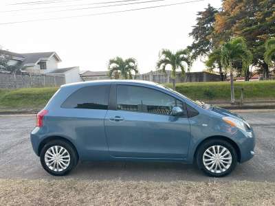 Toyota Yaris - Image 5