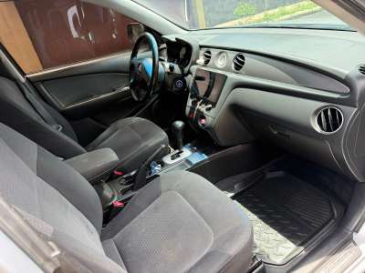 Mitsubishi Outlander - Image 4