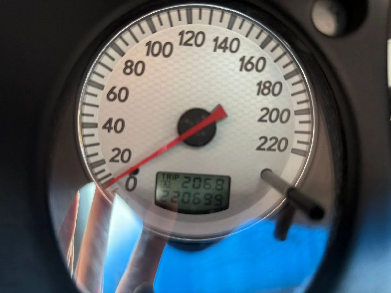 Mitsubishi Outlander - Image 8