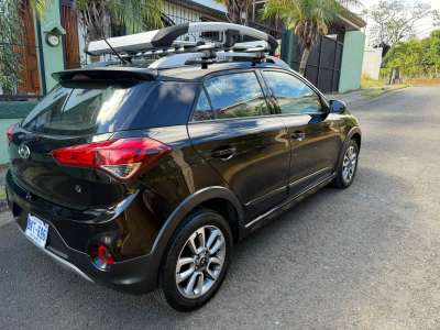 Hyundai i20 - Image 2