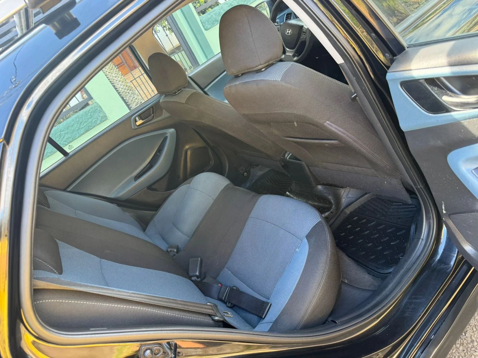 Hyundai i20 - Image 4