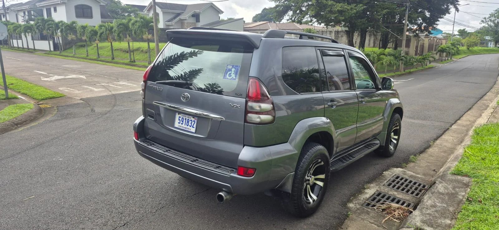 Toyota Prado VX - Image 3