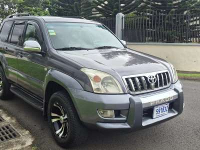 Toyota Prado VX - Image 1