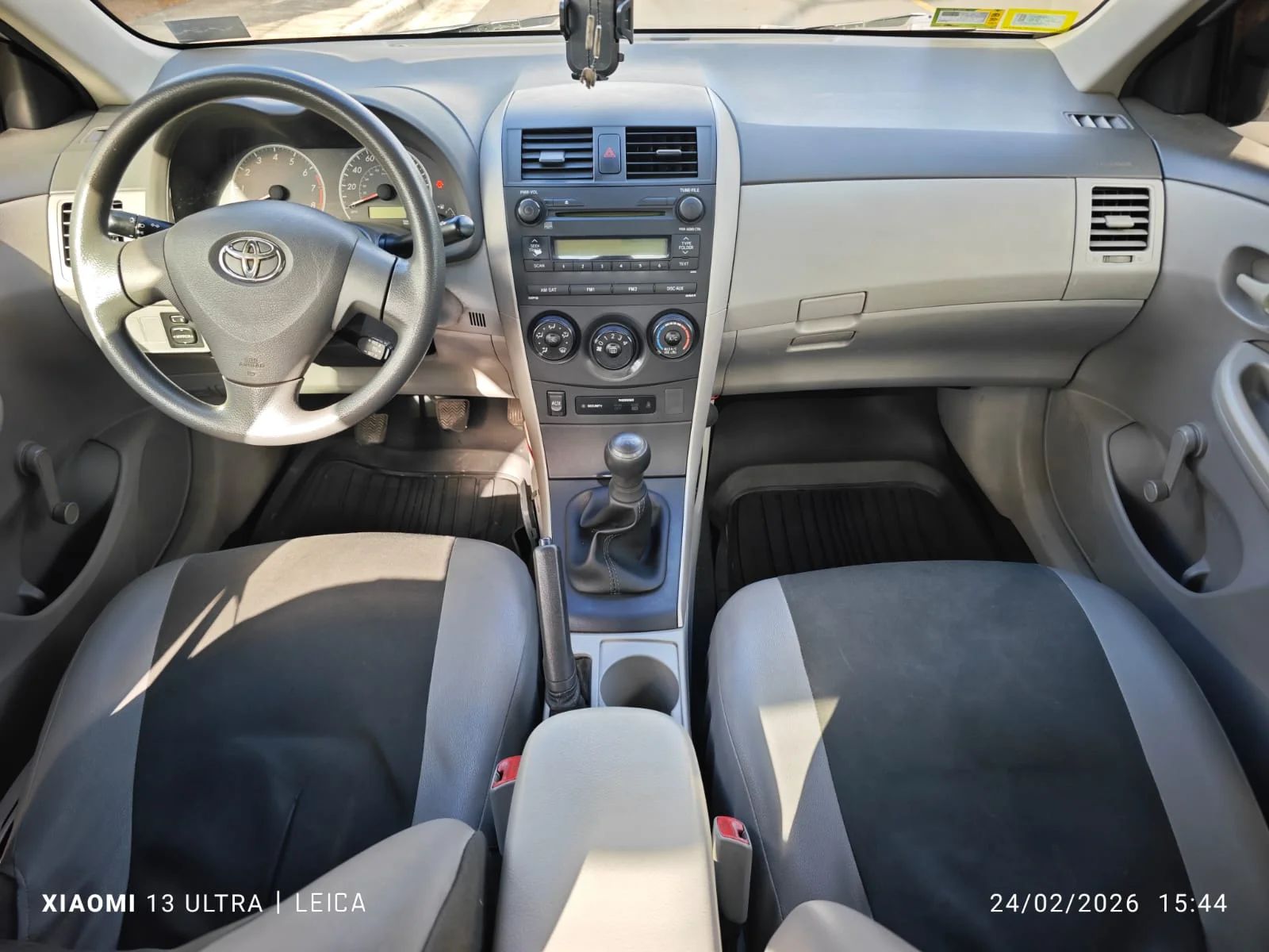 Toyota Corolla S - Image 2