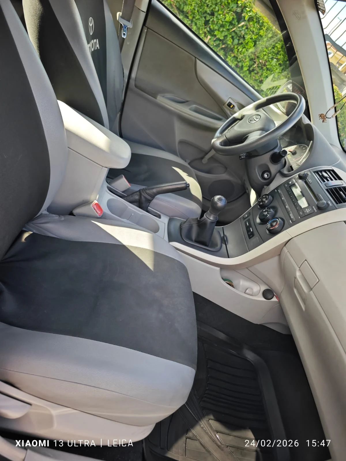 Toyota Corolla S - Image 14