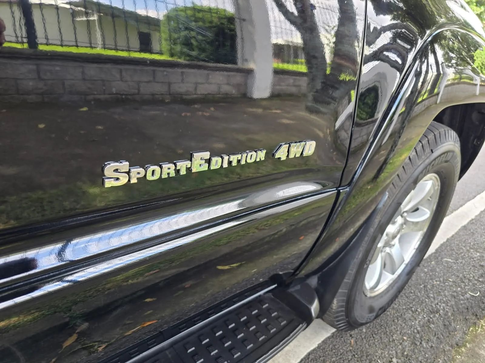 Toyota 4Runner - Image 8