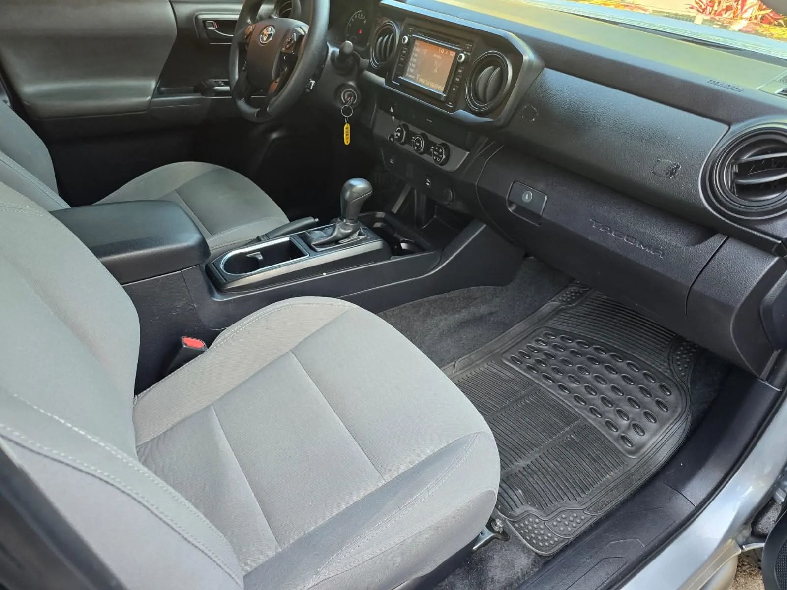 Toyota Tacoma - Image 5