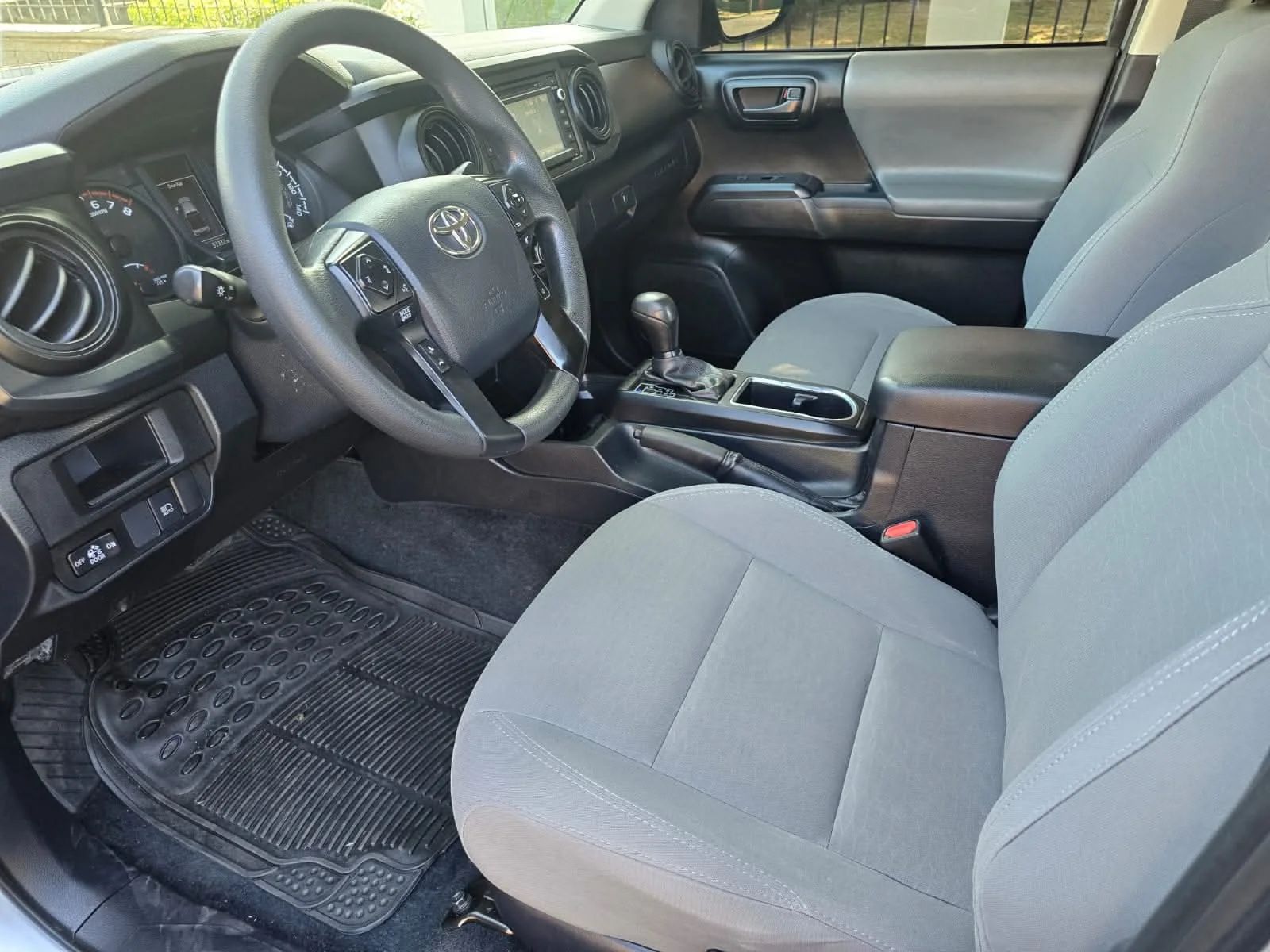 Toyota Tacoma - Image 8