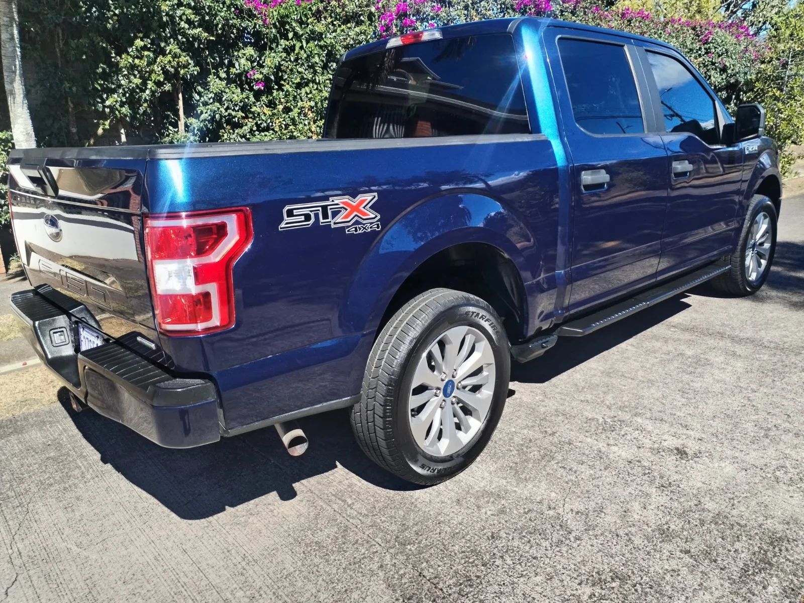 Ford F-150 - Image 2
