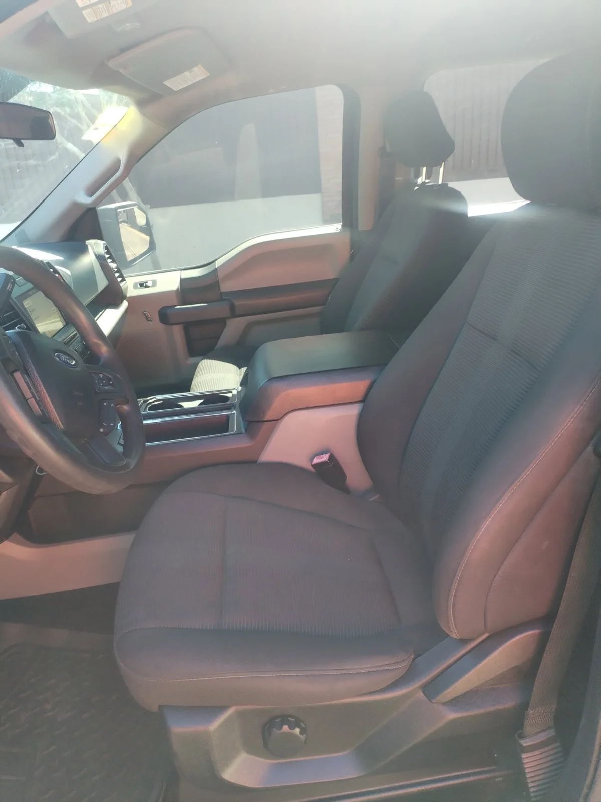 Ford F-150 - Image 7