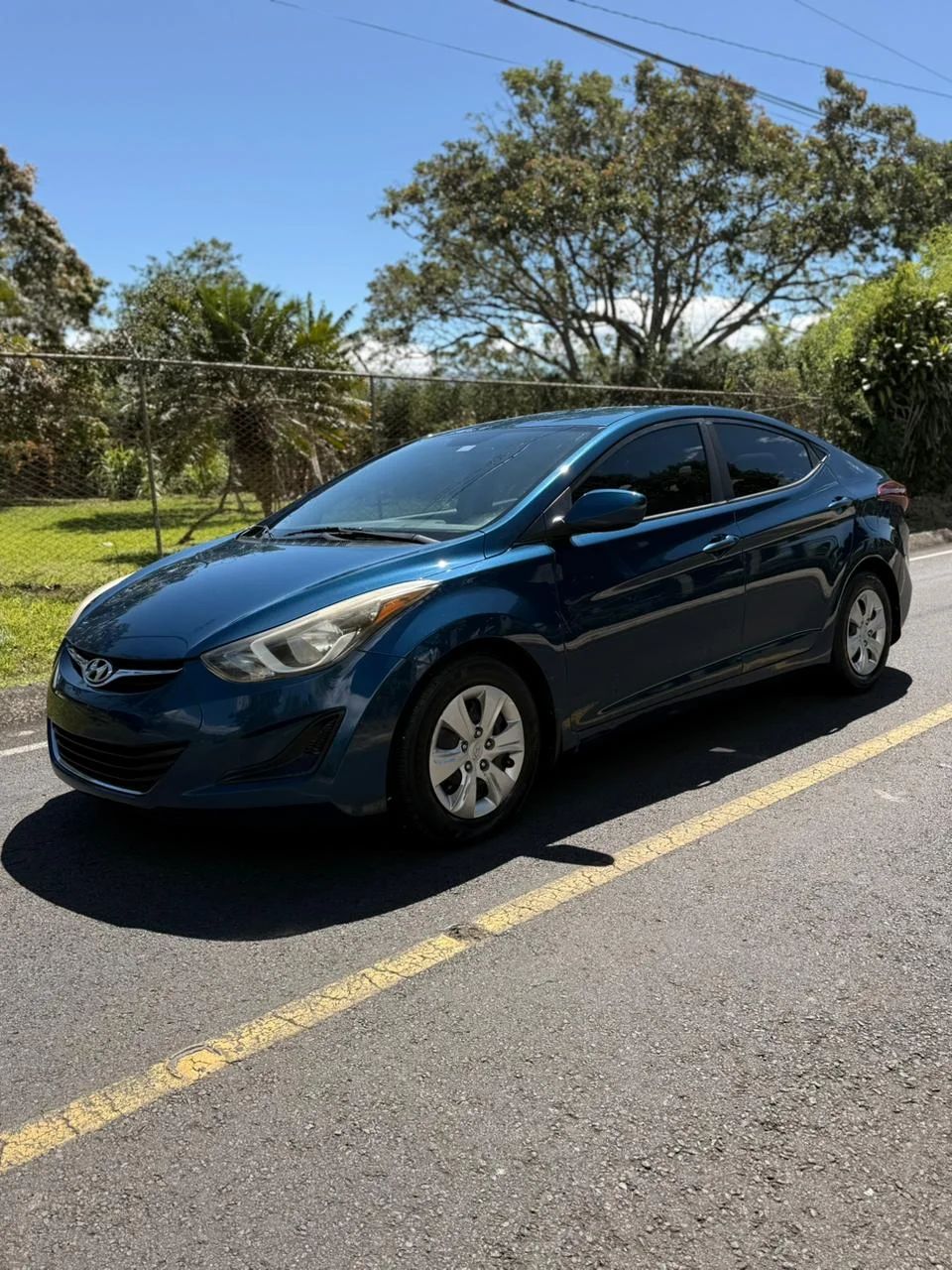Hyundai Elantra - Image 4