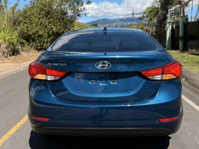 Hyundai Elantra - Image 5