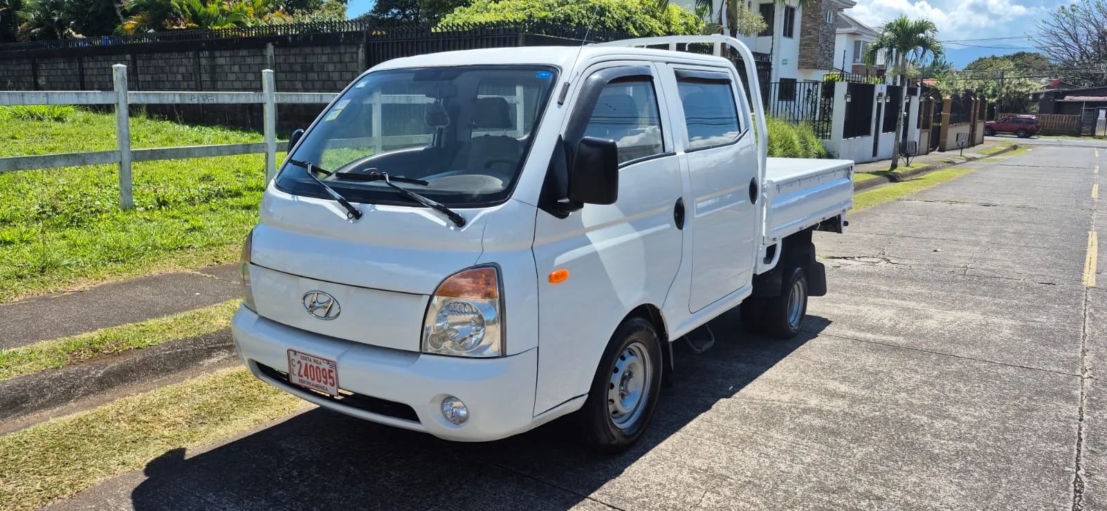 Hyundai H100 - Image 2