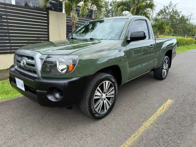 Toyota Tacoma - Image 7