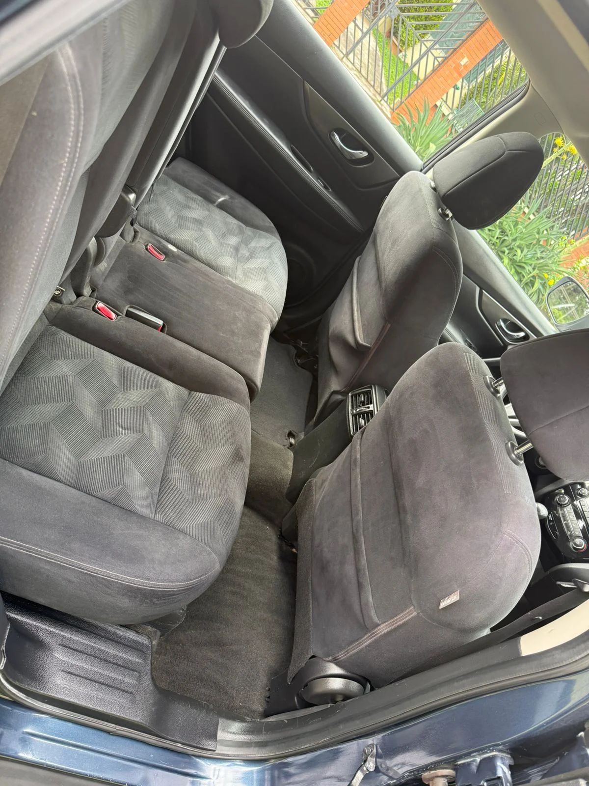 Nissan Rogue - Image 6