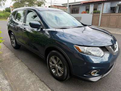 Nissan Rogue - Image 1
