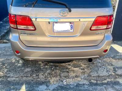 Toyota Fortuner SRV - Image 4