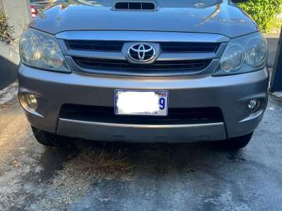 Toyota Fortuner SRV - Image 1