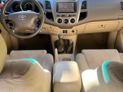 Toyota Fortuner SRV - Image 5