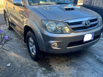 Toyota Fortuner SRV - Image 2