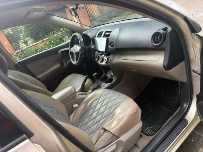 Toyota RAV4 - Image 3