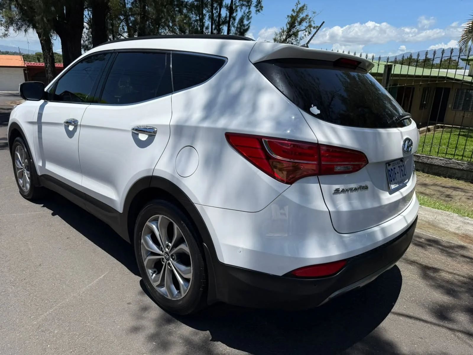 Hyundai Santa Fe - Image 4