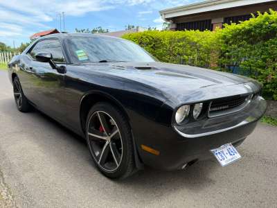 Dodge Challenger SRT - Image 1