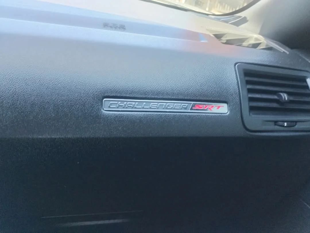 Dodge Challenger SRT - Image 6