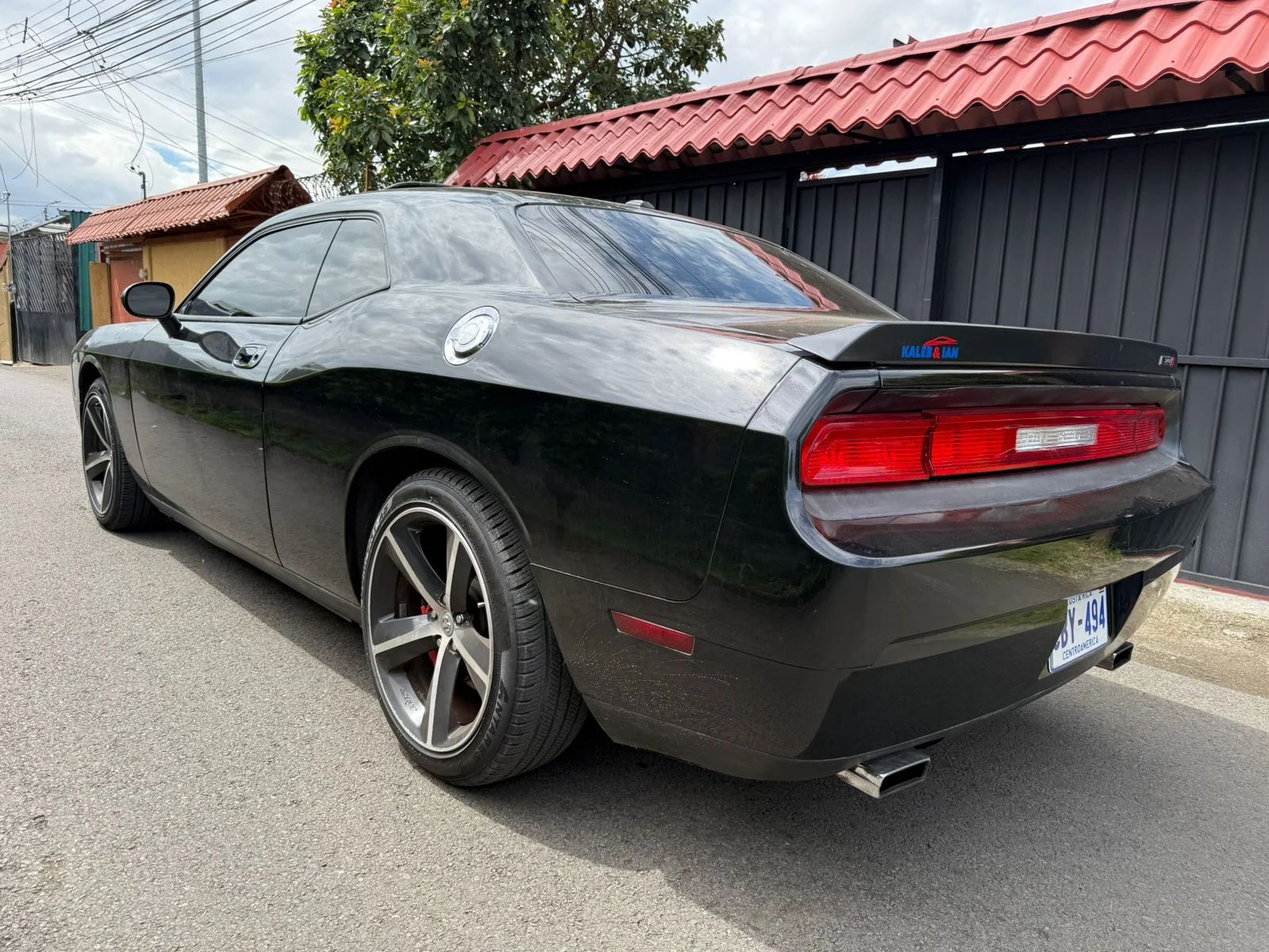 Dodge Challenger SRT - Image 7