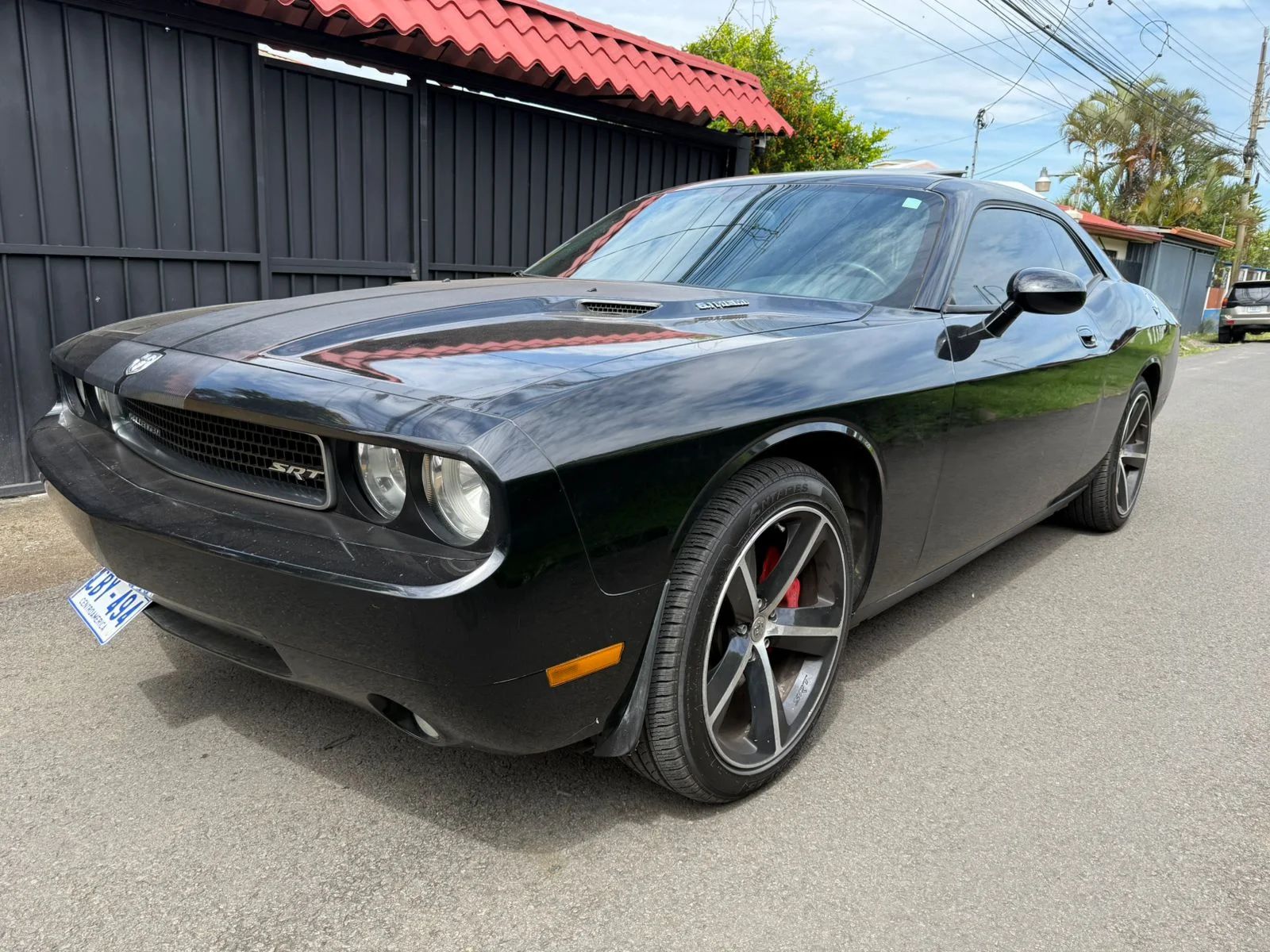 Dodge Challenger SRT - Image 8