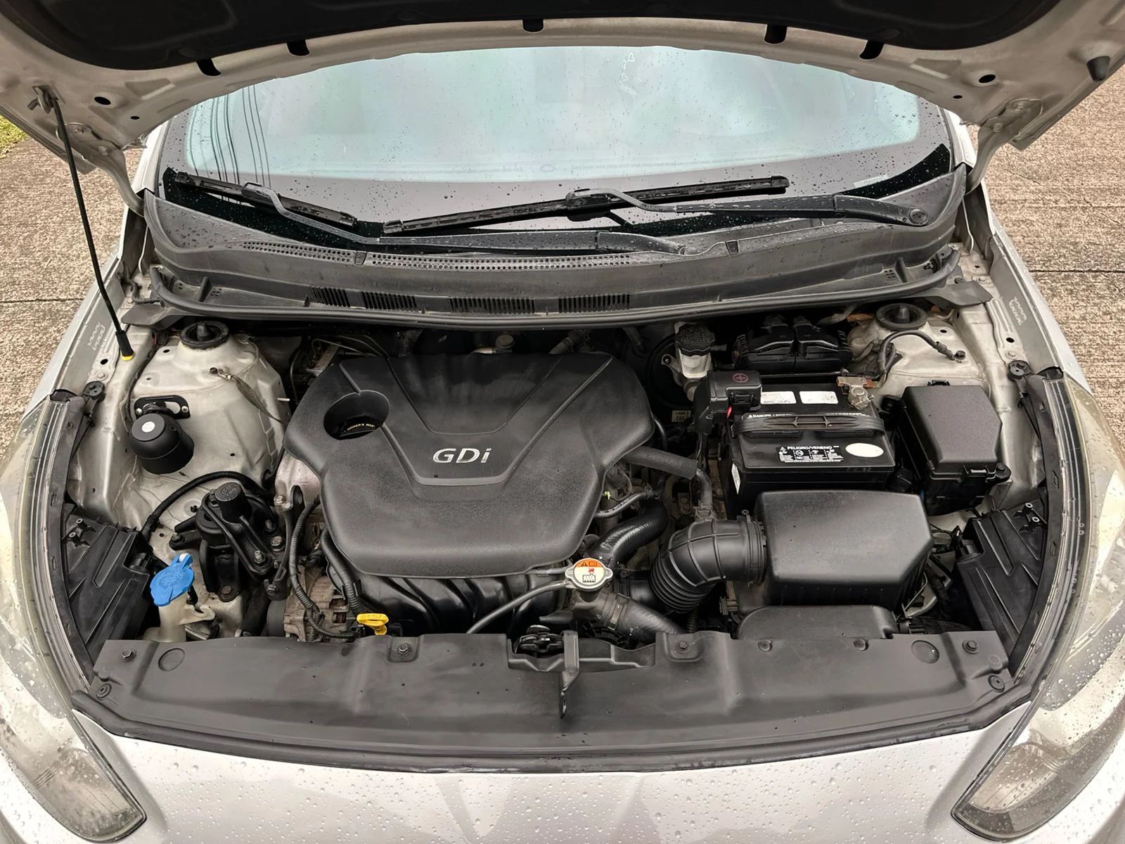 Hyundai Accent - Image 8