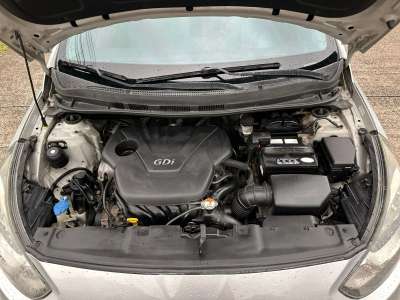 Hyundai Accent - Image 8