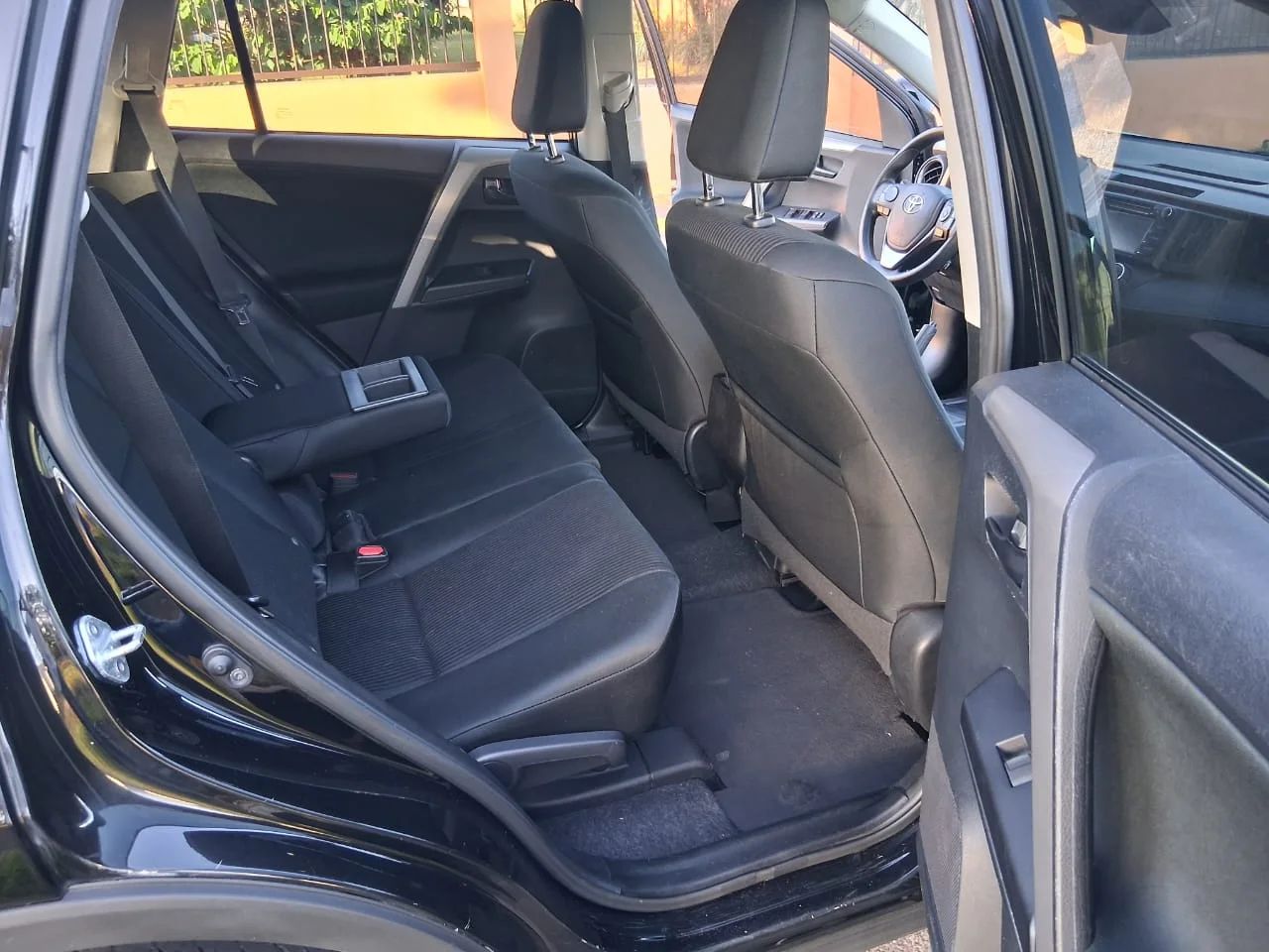 Toyota RAV4 - Image 5