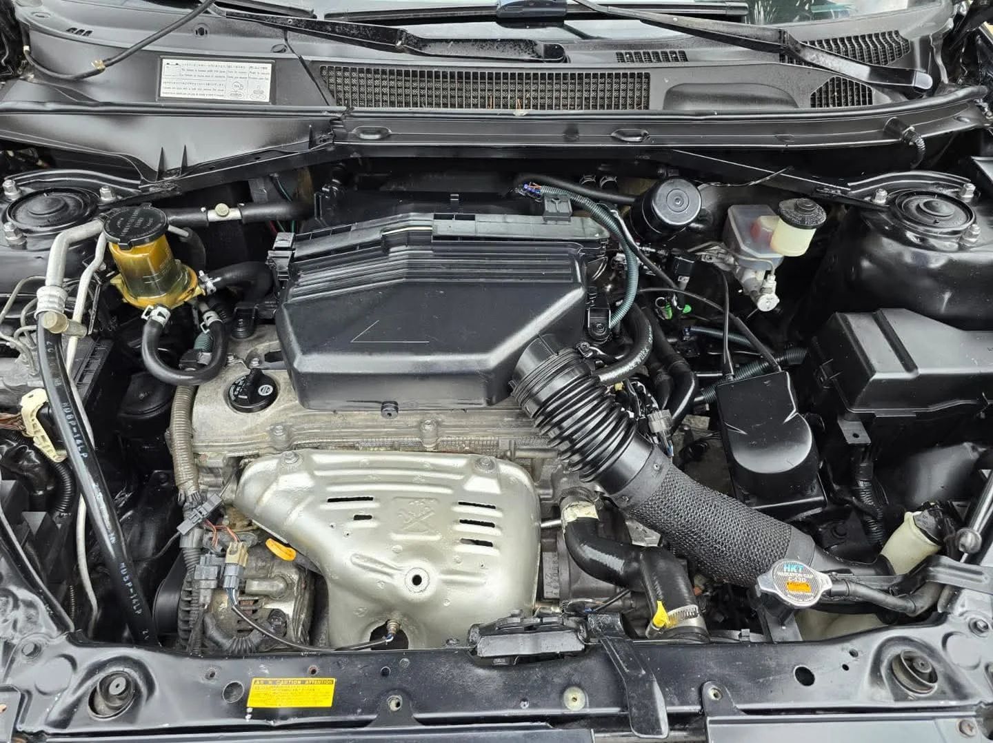 Toyota RAV4 - Image 8