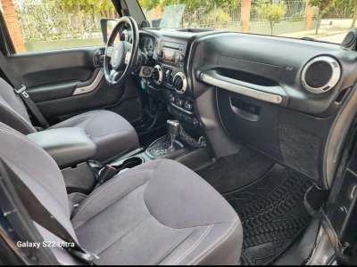 Jeep Wrangler Sahara - Image 7