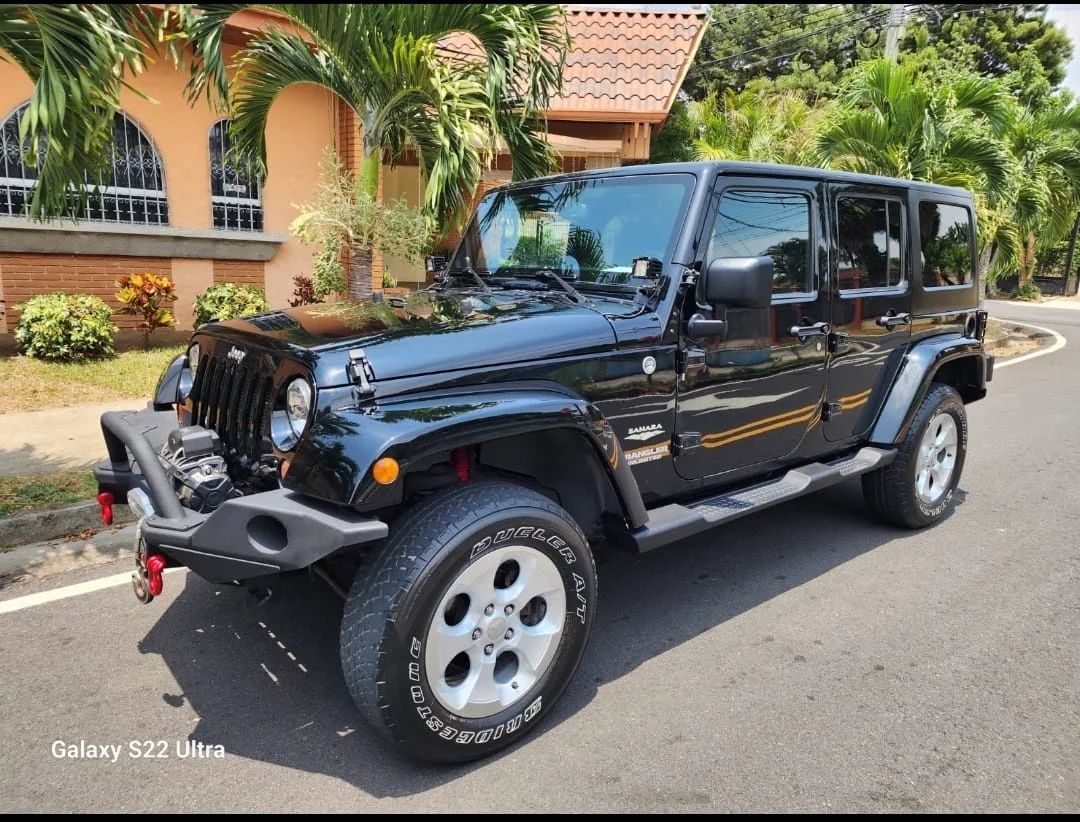 Jeep Wrangler Sahara - Image 1