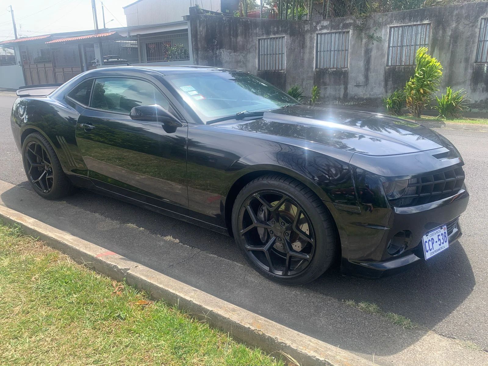 Chevrolet Camaro SS - Image 1
