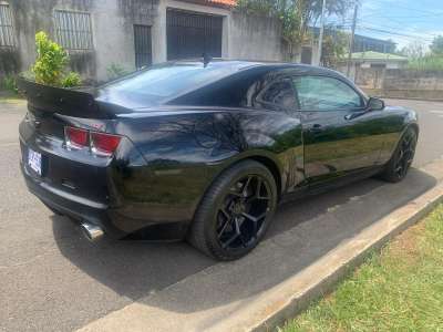 Chevrolet Camaro SS - Image 5