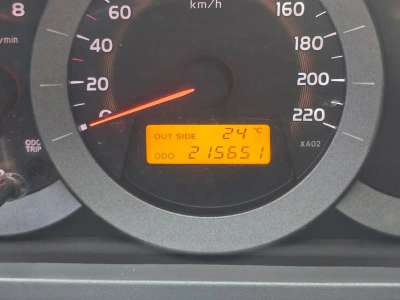 Toyota RAV4 - Image 6