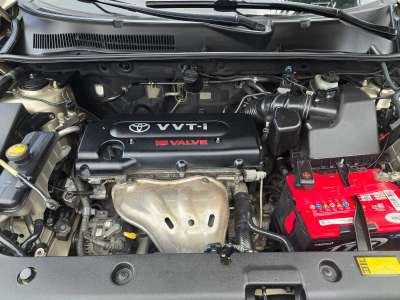 Toyota RAV4 - Image 8