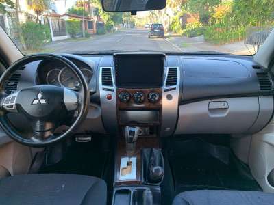 Mitsubishi Montero Sport - Image 4