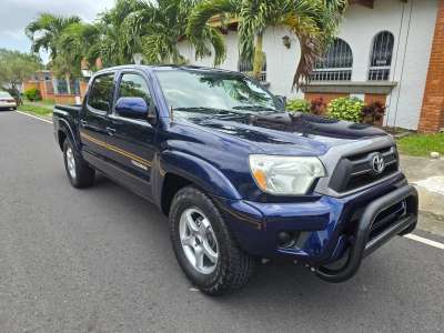 Toyota Tacoma - Image 1