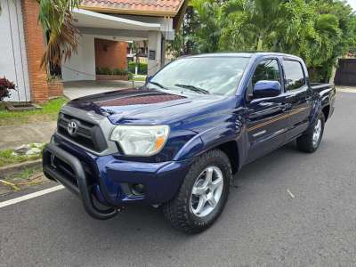 Toyota Tacoma - Image 8