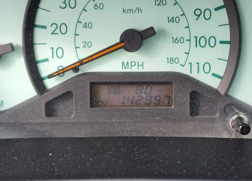 Toyota Corolla - Image 10