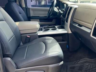 Dodge RAM 2500 - Image 6