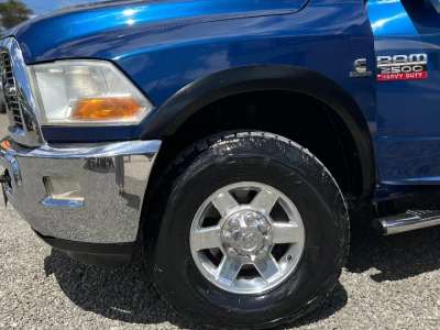 Dodge RAM 2500 - Image 8