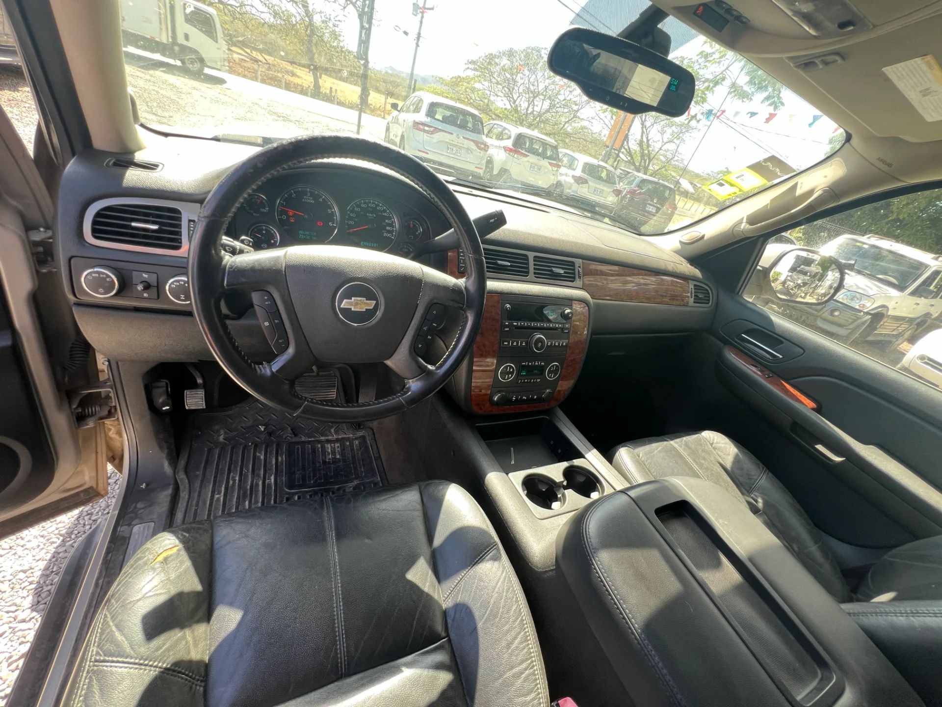 Chevrolet Avalanche Lt - Image 7