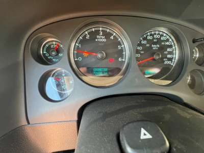 Chevrolet Avalanche Lt - Image 6