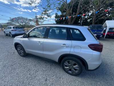 Suzuki Vitara GL Plus A - Image 4